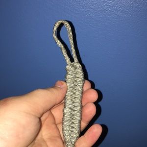 para cord key chain
